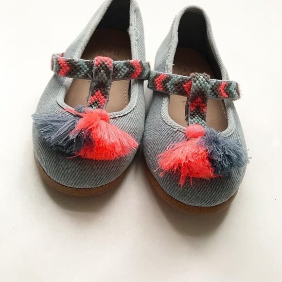 Zara blue tassel flats EUC  size 20(5) - Picture 4 of 7
